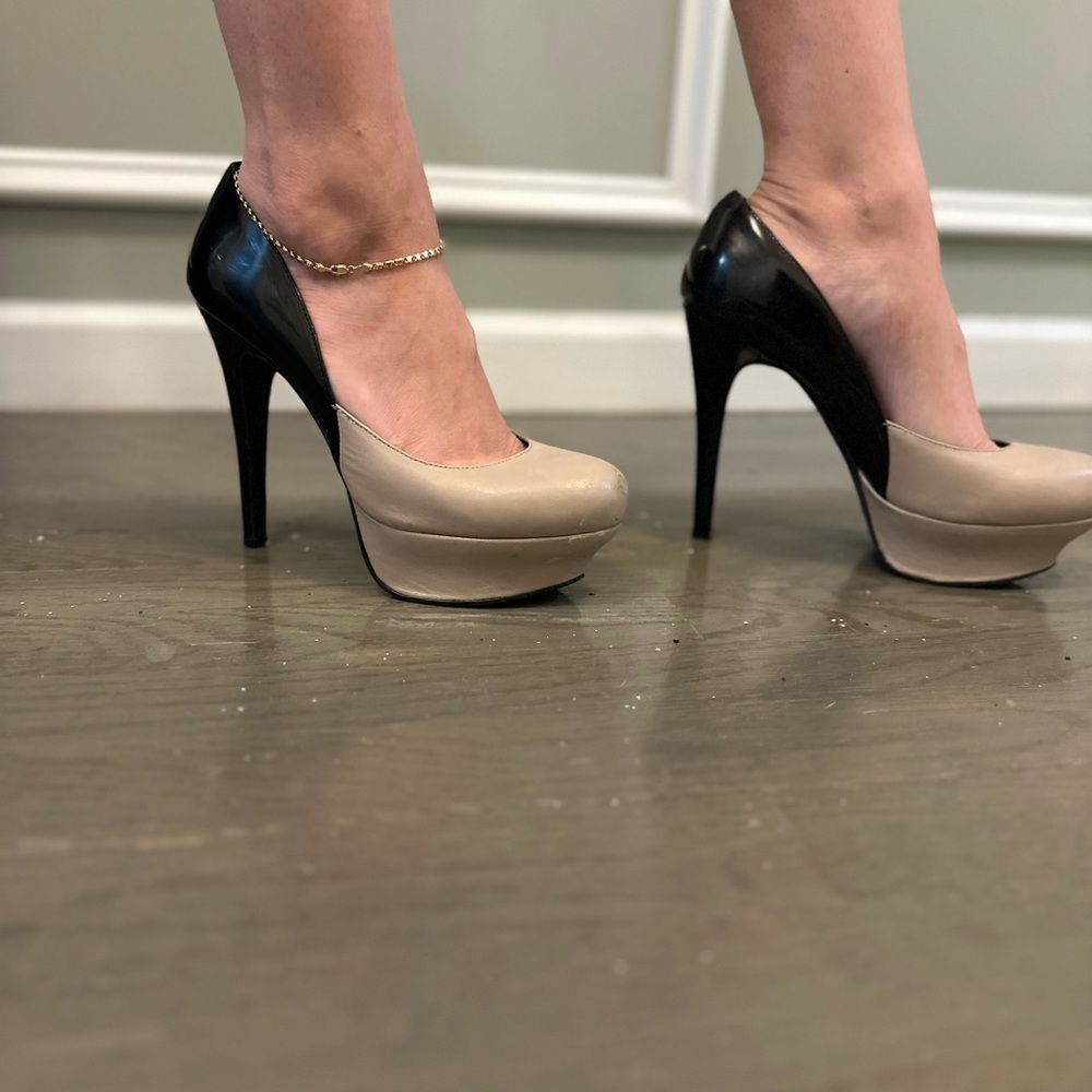 Jessica Simpson platforms - Picture 9 of 10